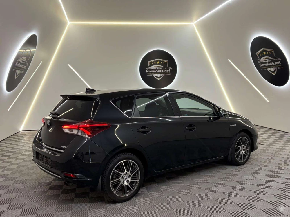 2017 Toyota Auris – nuotrauka 22