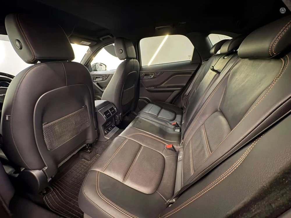 2017 Jaguar F-Pace – nuotrauka 29