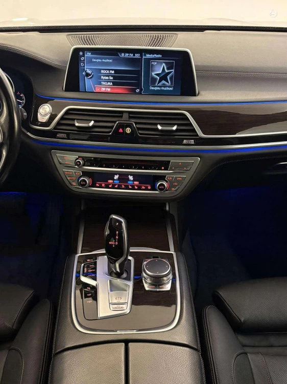 2016 BMW 730 – nuotrauka 29