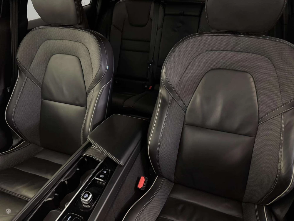 2022 Volvo V60 – nuotrauka 32