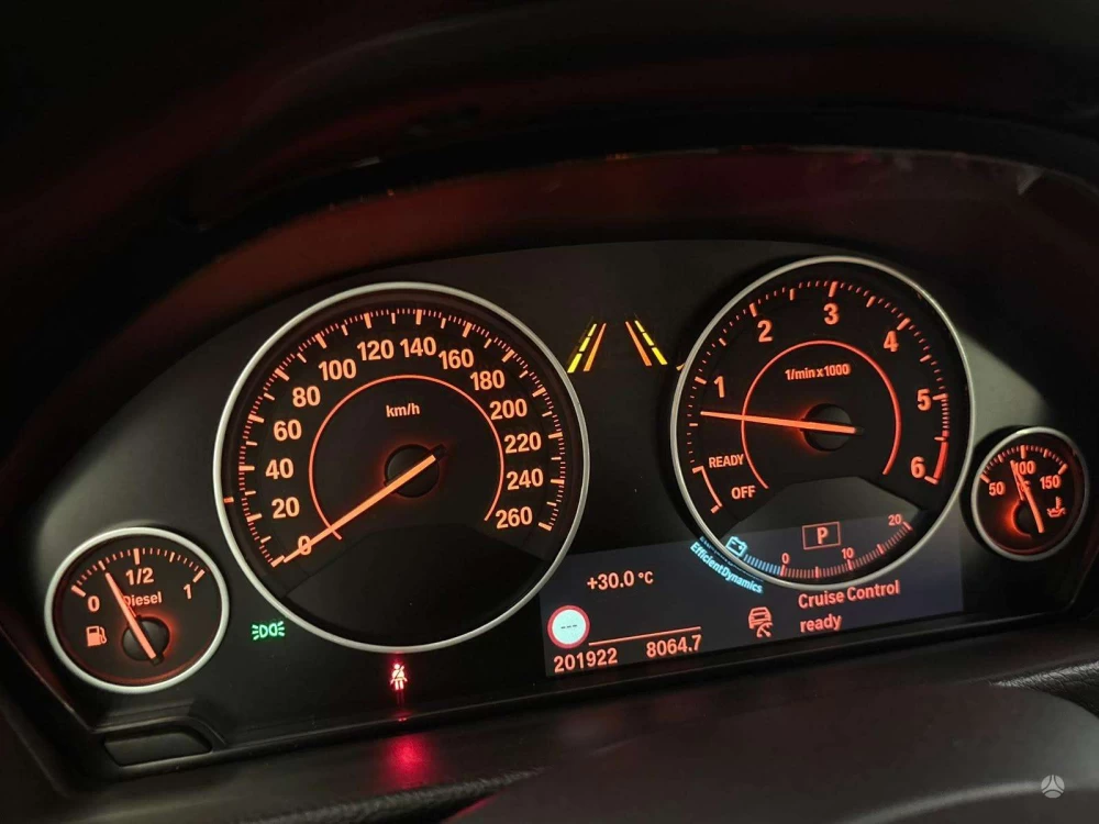 2018 BMW 330 Gran turismo – nuotrauka 21