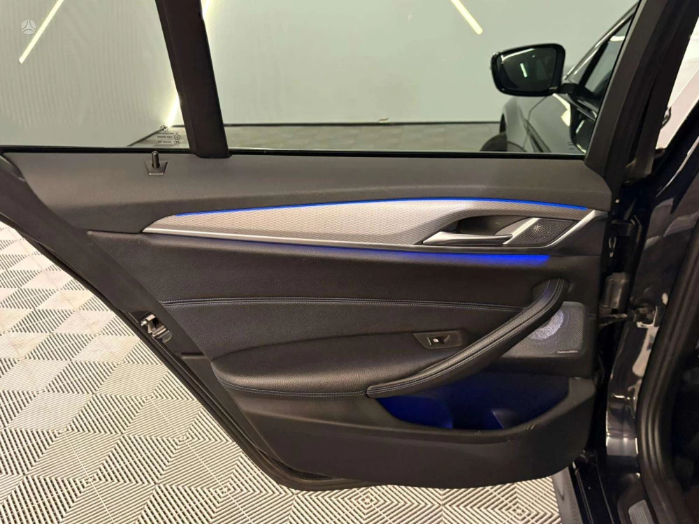 2017 BMW 540 – nuotrauka 22