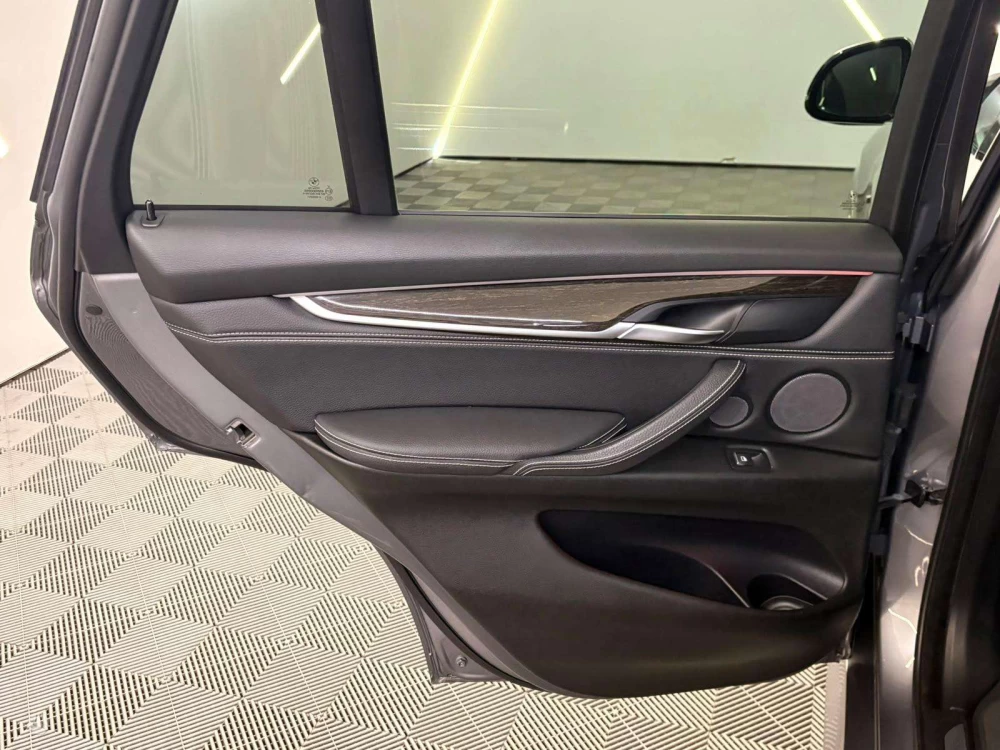 2015 BMW X5 – nuotrauka 30