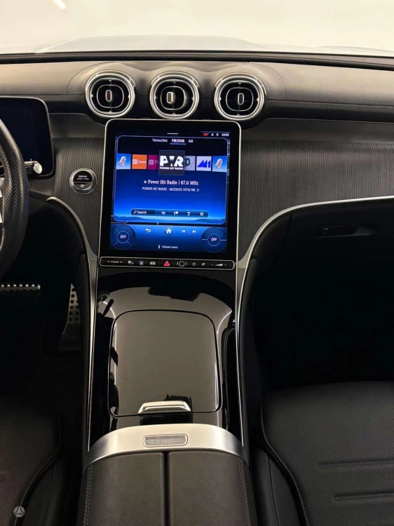 2023 Mercedes-Benz GLC300 – nuotrauka 28