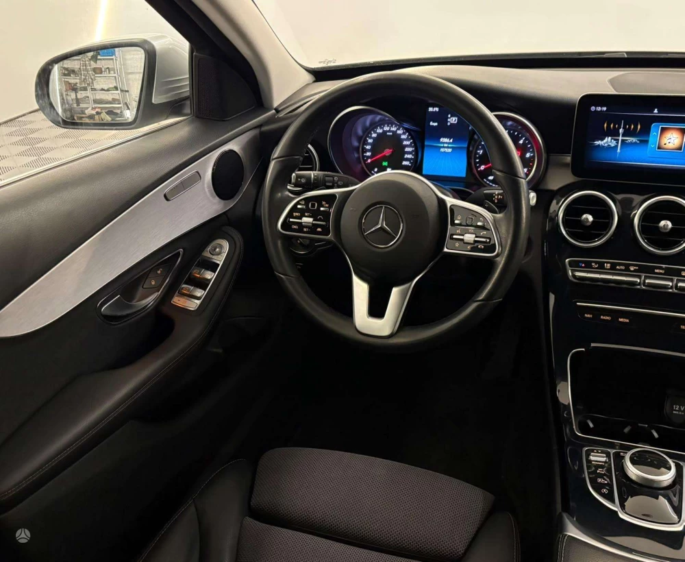 2019 Mercedes-Benz C300 – nuotrauka 19
