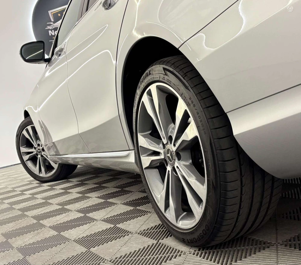 2019 Mercedes-Benz C300 – nuotrauka 21