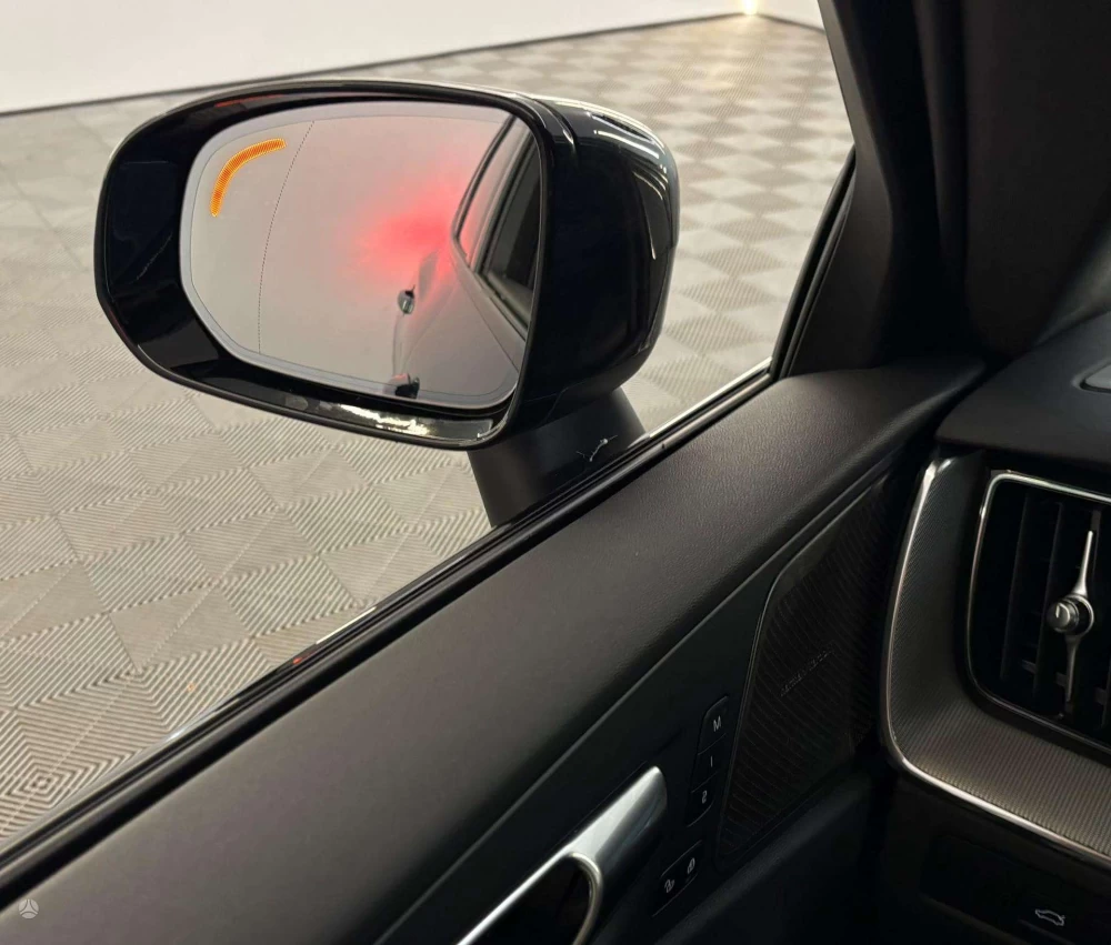 2024 Volvo XC60 – nuotrauka 4