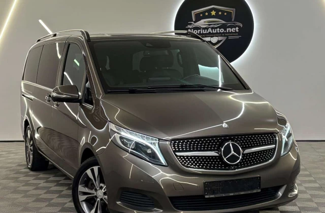2014 Mercedes-Benz V250