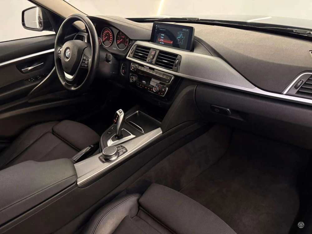2019 BMW 320 – nuotrauka 25