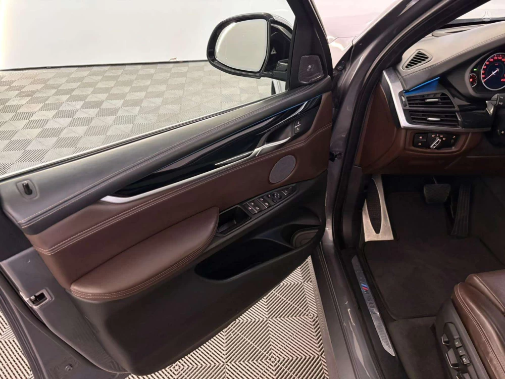 2016 BMW X5 – nuotrauka 23