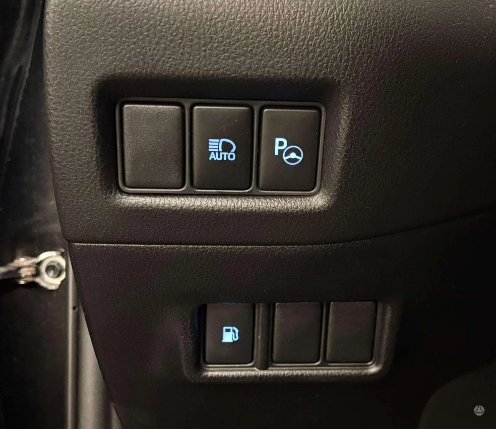 2017 Toyota C-HR – nuotrauka 9