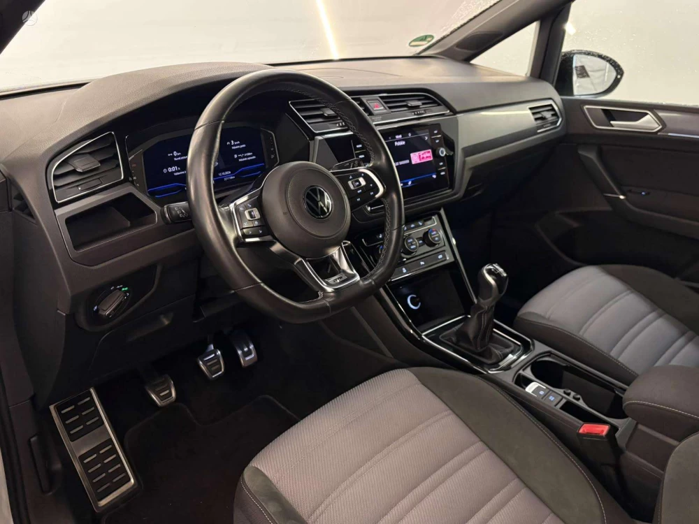 2022 Volkswagen Touran – nuotrauka 2