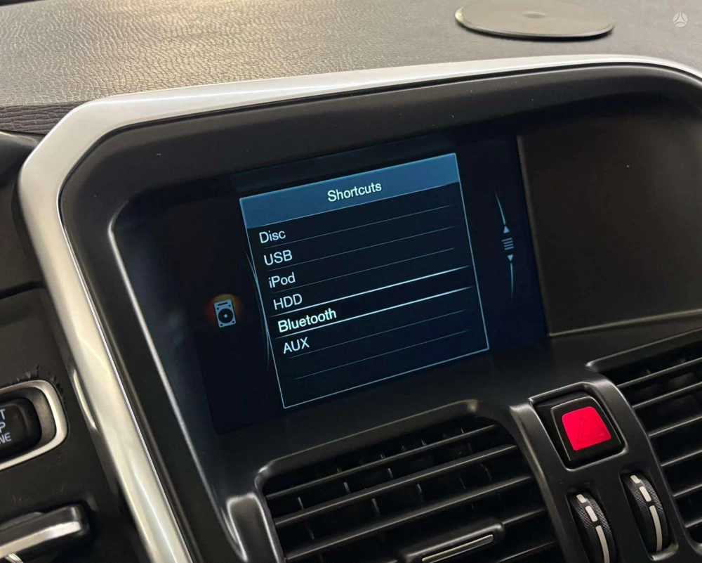 2015 Volvo XC60 – nuotrauka 9