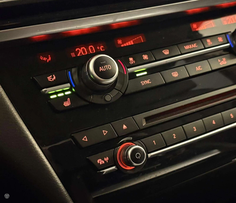 2014 BMW X5 – nuotrauka 16