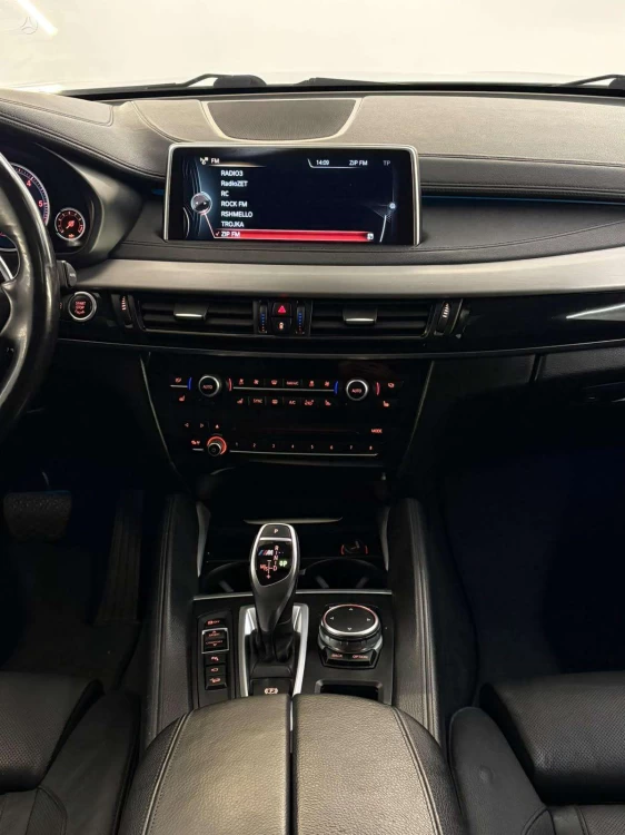 2015 BMW X6 – nuotrauka 16