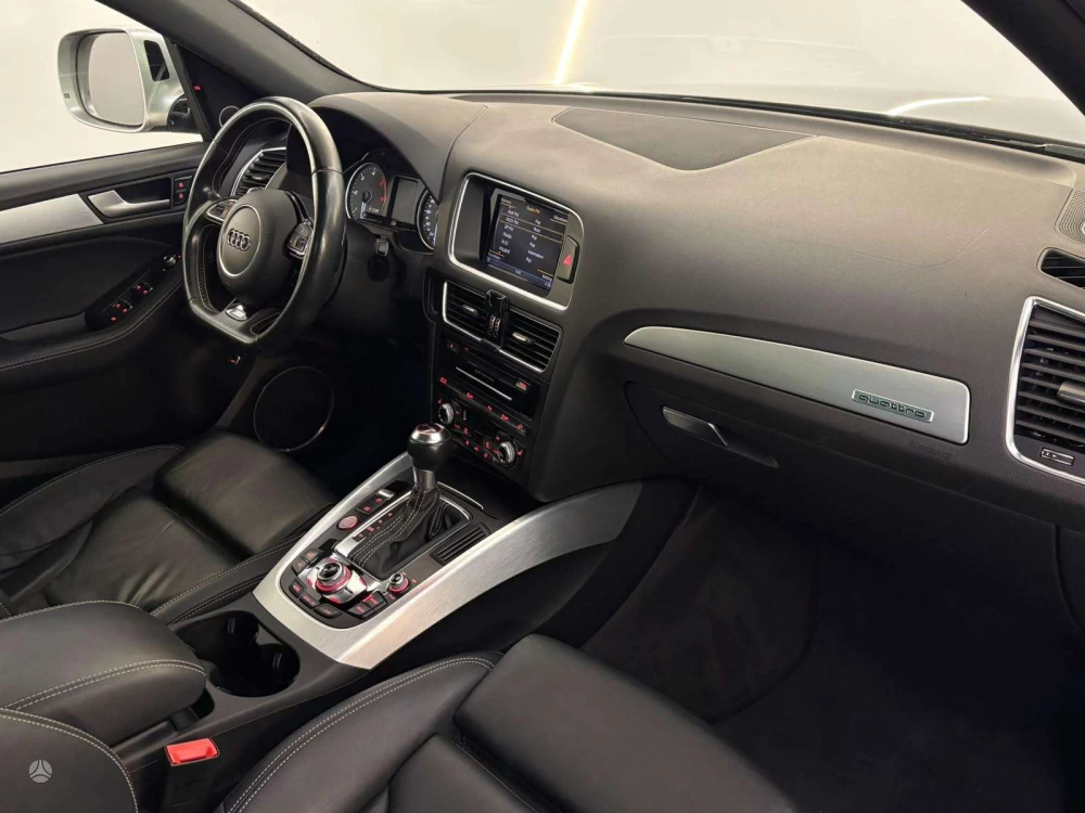 2015 Audi SQ5 – nuotrauka 30