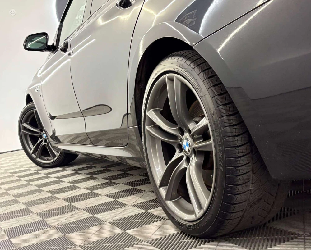 2015 BMW 535 Gran Turismo – nuotrauka 18