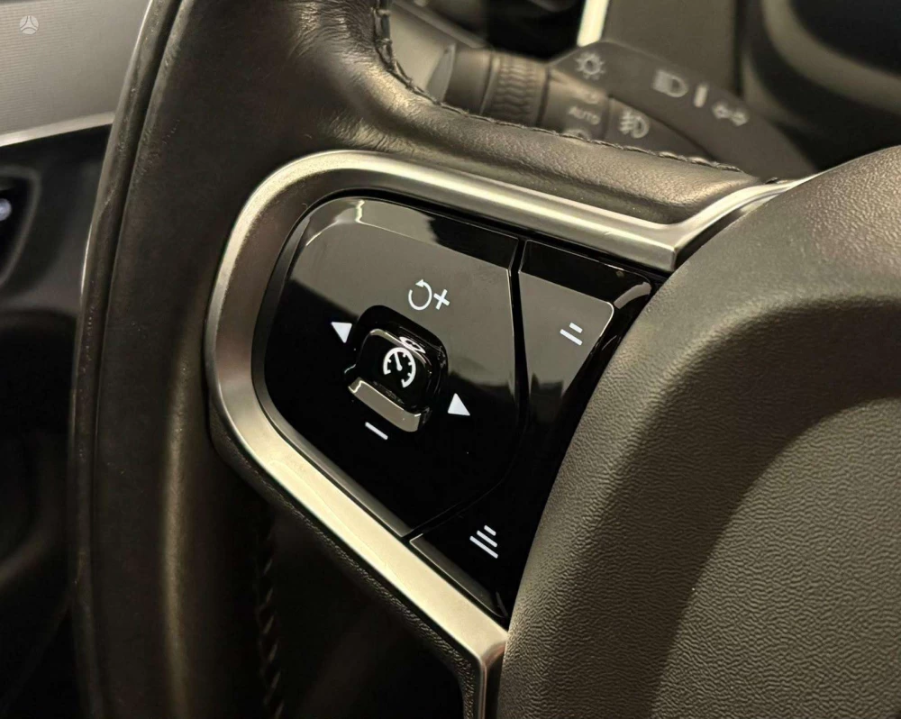 2016 Volvo XC90 – nuotrauka 19