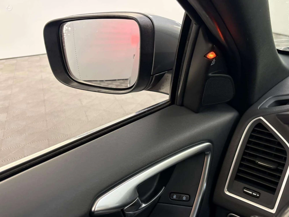 2017 Volvo XC60 – nuotrauka 4