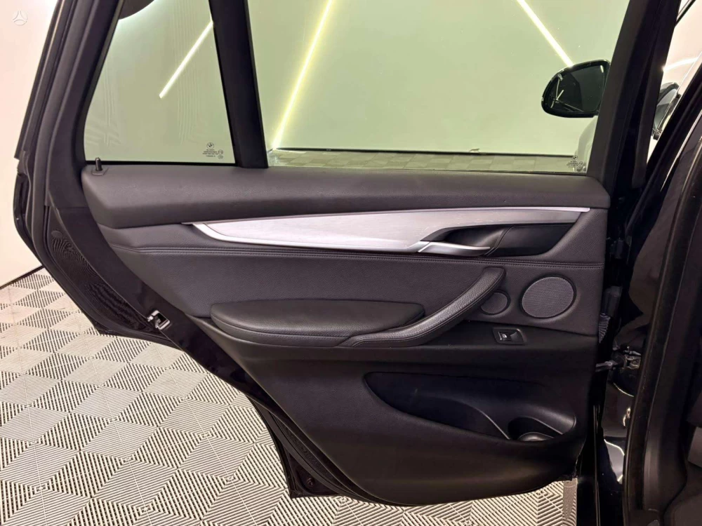 2015 BMW X5 – nuotrauka 27