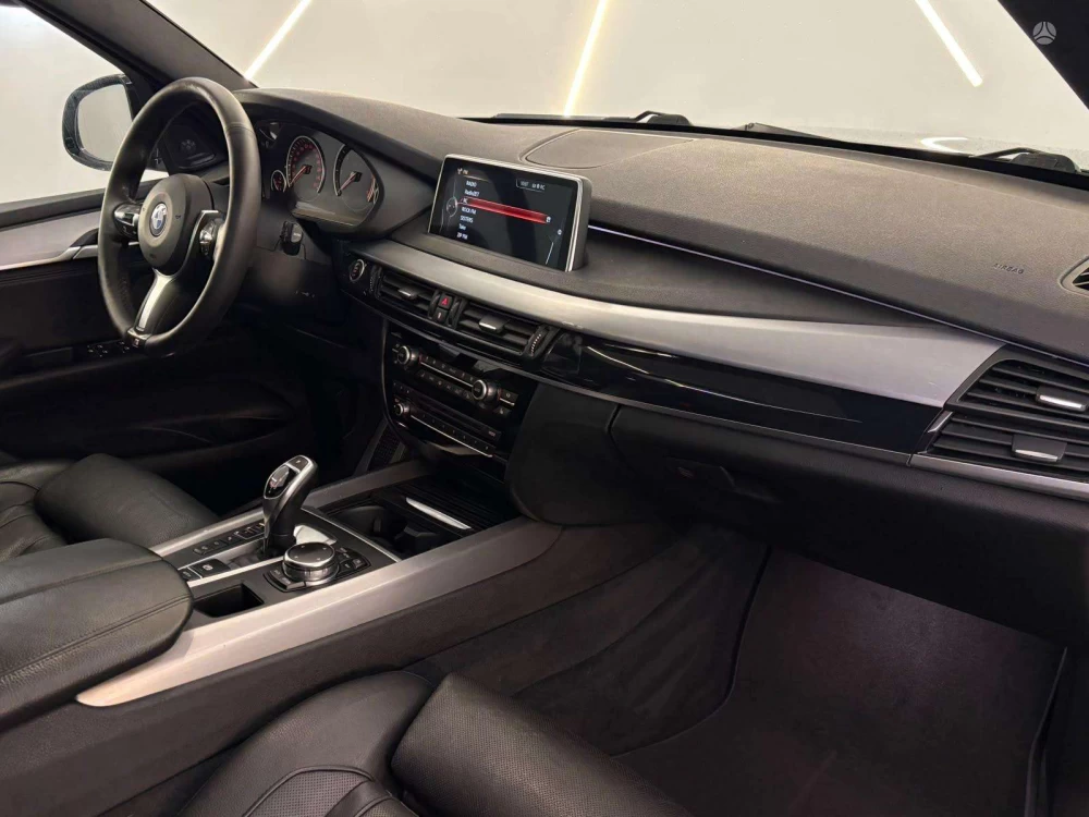 2015 BMW X5 – nuotrauka 30