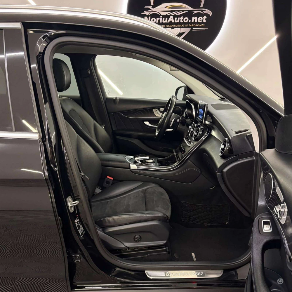 2018 Mercedes-Benz GLC220 – nuotrauka 25