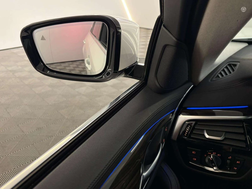 2017 BMW 520 – nuotrauka 4