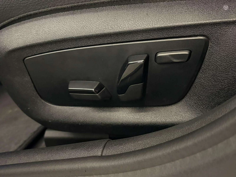 2017 BMW 520 – nuotrauka 26