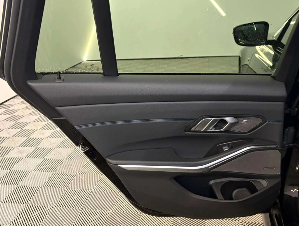 2020 BMW 320 – nuotrauka 33