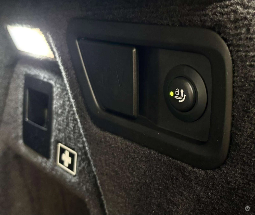 2020 BMW X7 – nuotrauka 25
