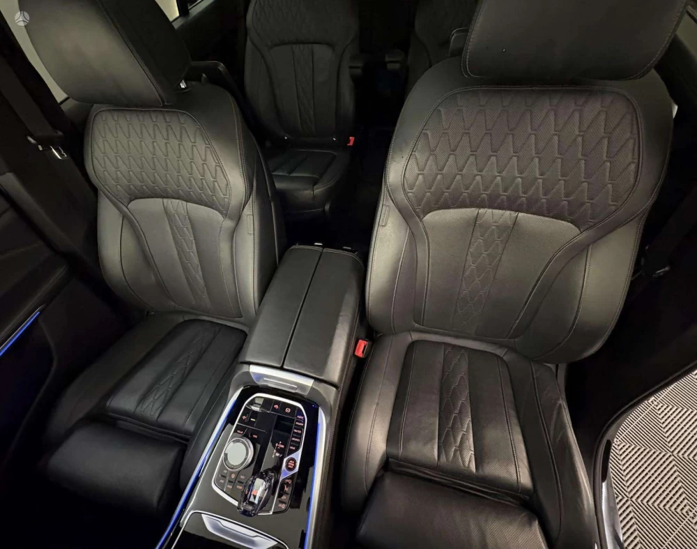 2020 BMW X7 – nuotrauka 39