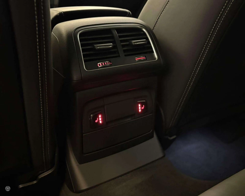 2015 Audi SQ5 – nuotrauka 13