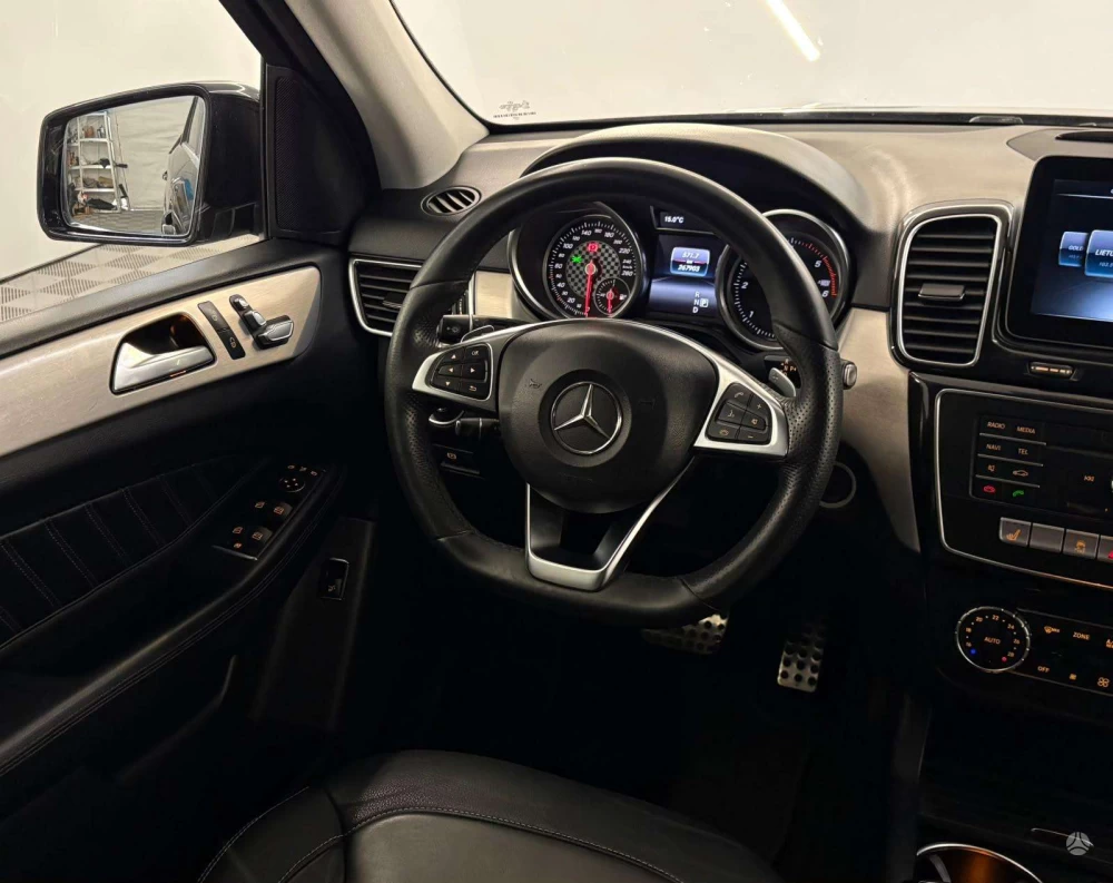 2017 Mercedes-Benz GLE250 – nuotrauka 24
