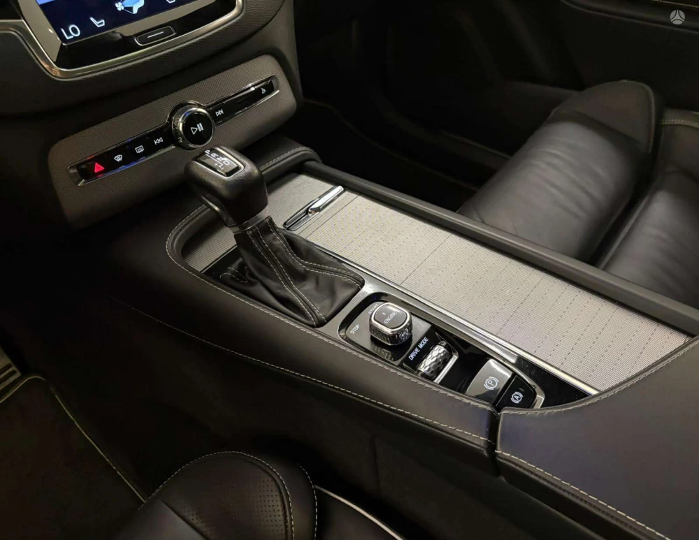 2015 Volvo XC90 – nuotrauka 3