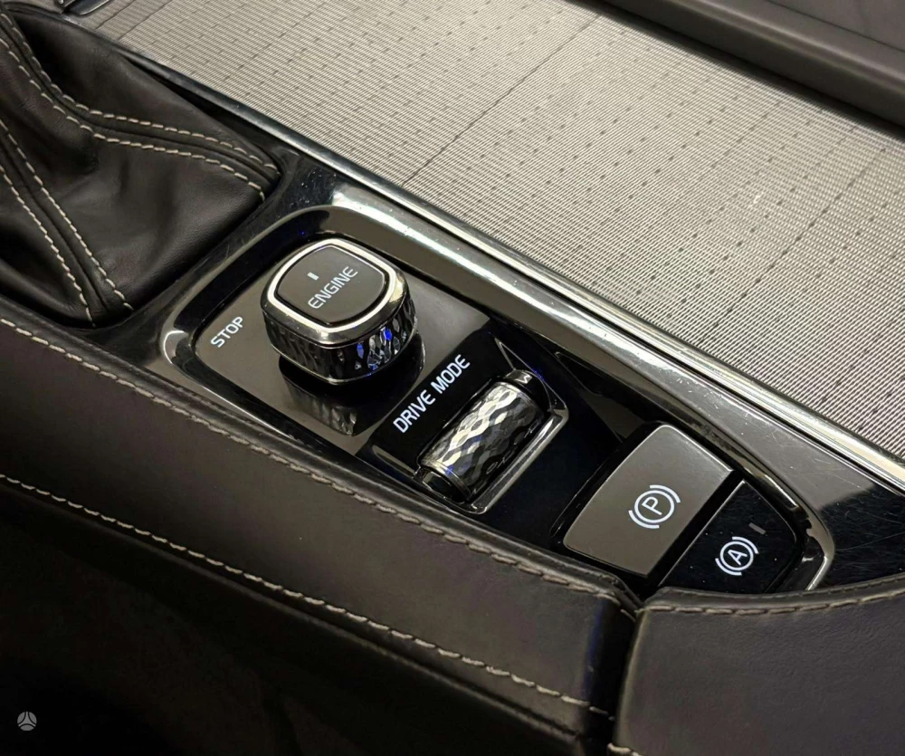 2015 Volvo XC90 – nuotrauka 18