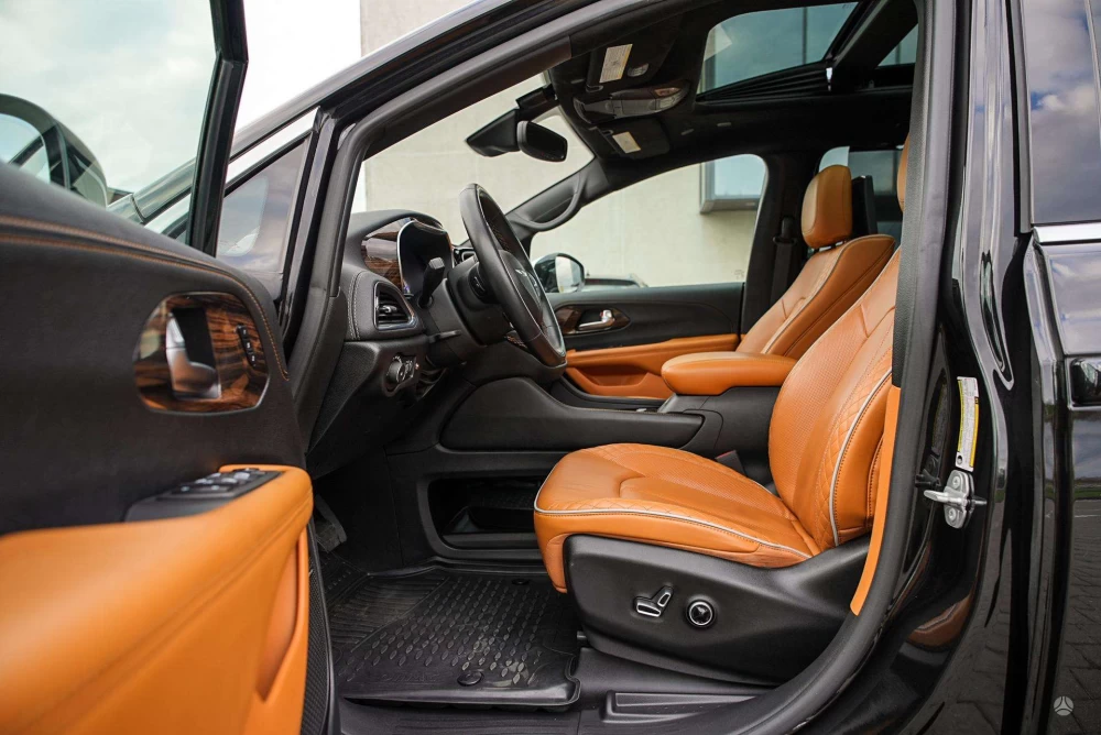 2021 Chrysler Pacifica – nuotrauka 24