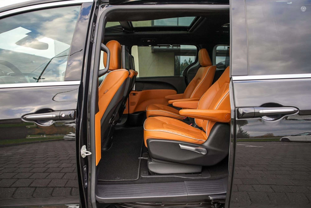2021 Chrysler Pacifica – nuotrauka 32