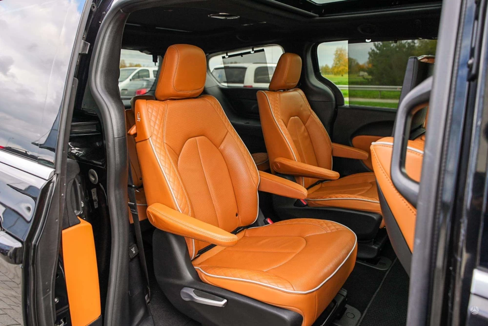 2021 Chrysler Pacifica – nuotrauka 39