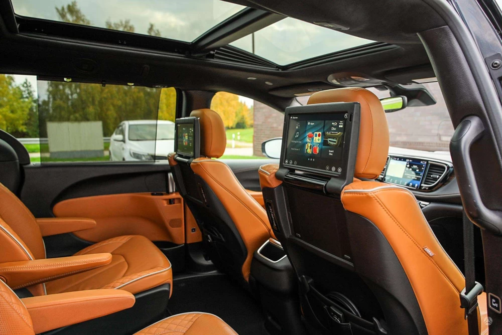 2021 Chrysler Pacifica – nuotrauka 40