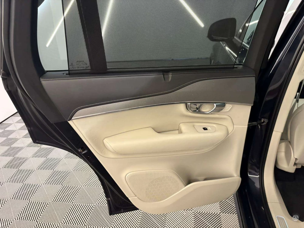 2016 Volvo XC90 – nuotrauka 30