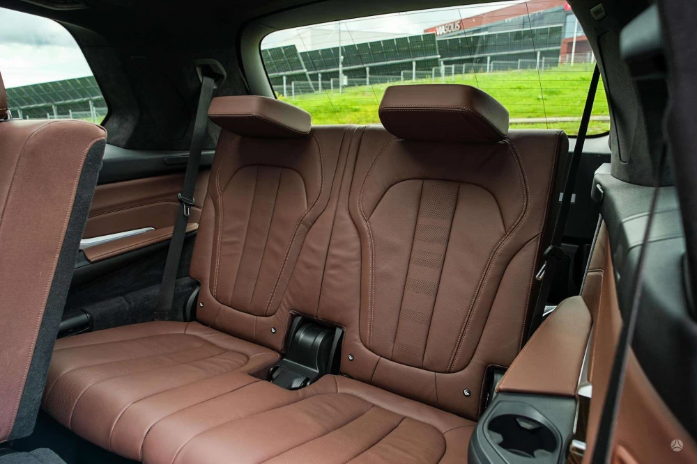 2019 BMW X7 – nuotrauka 38