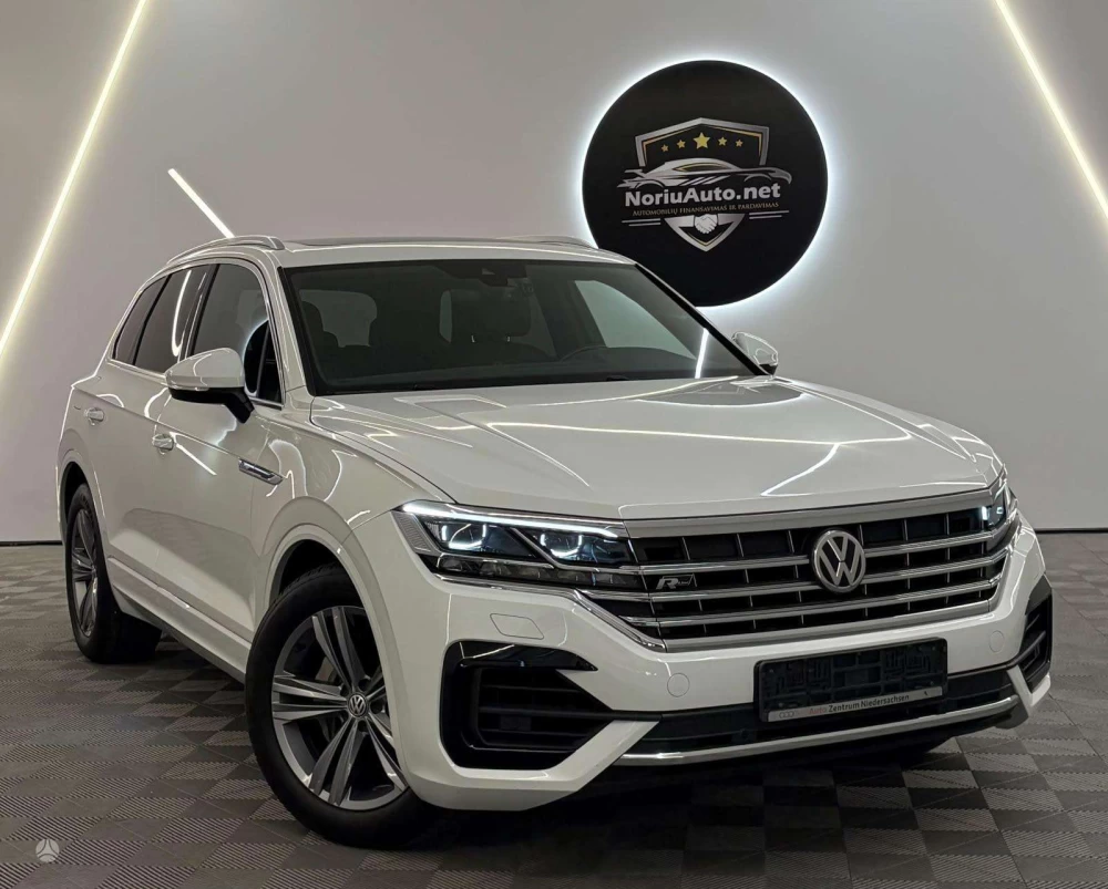 2019 Volkswagen Touareg – nuotrauka 1