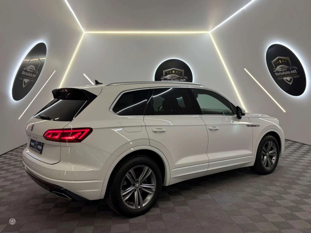 2019 Volkswagen Touareg – nuotrauka 7
