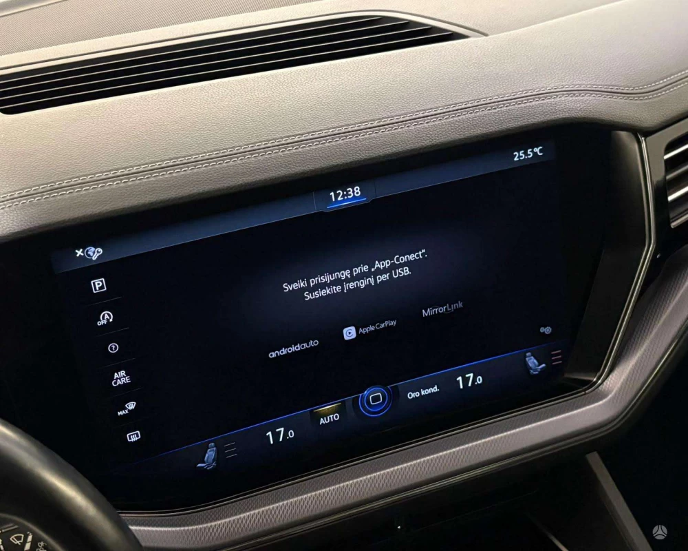 2019 Volkswagen Touareg – nuotrauka 10