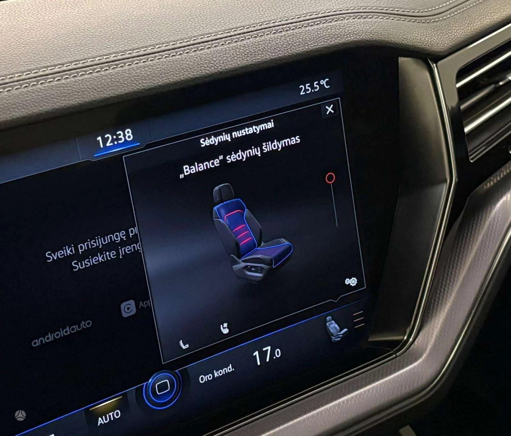 2019 Volkswagen Touareg – nuotrauka 11
