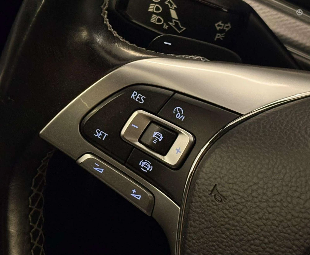 2019 Volkswagen Touareg – nuotrauka 15