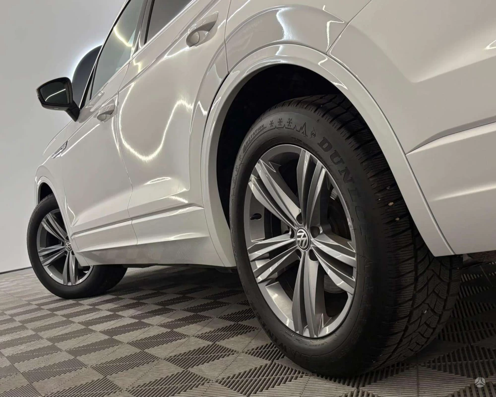 2019 Volkswagen Touareg – nuotrauka 24