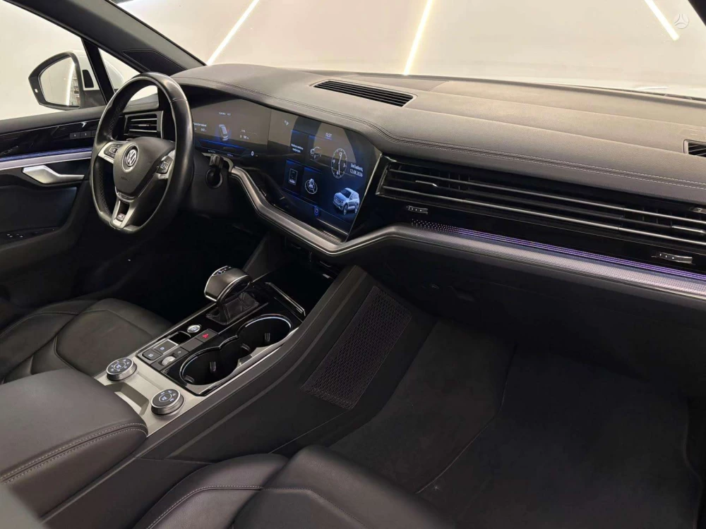 2019 Volkswagen Touareg – nuotrauka 25