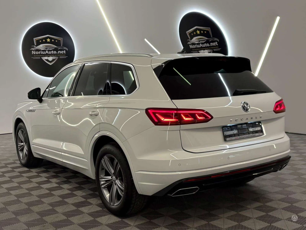 2019 Volkswagen Touareg – nuotrauka 34