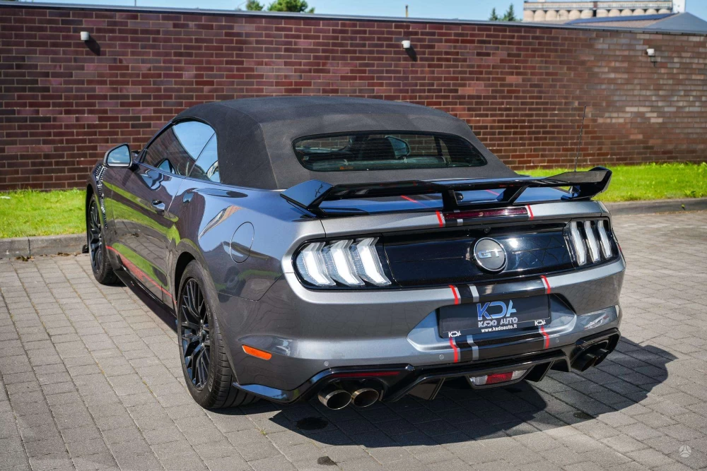 2022 Ford Mustang – nuotrauka 18